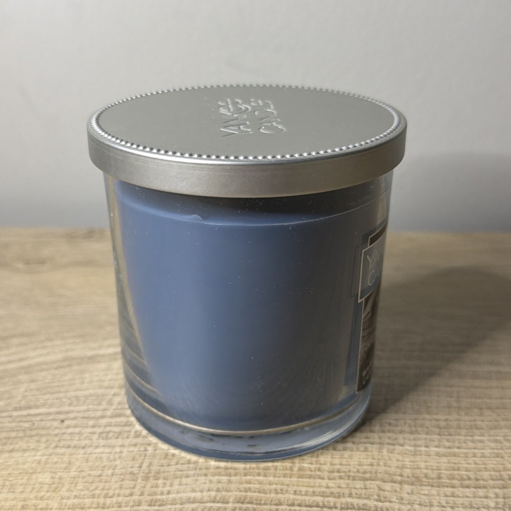 Yankee Candle Warm Luxe‎ Cashmere Blue Single Wick Scented Jar Candle New 7oz - Picture 4 of 8